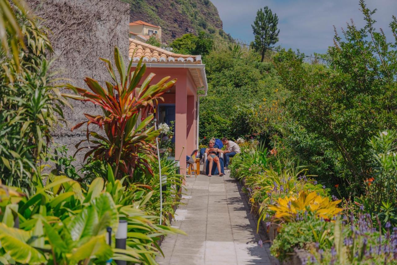 Madeira Surf Lodge Sao Vicente  Exterior photo